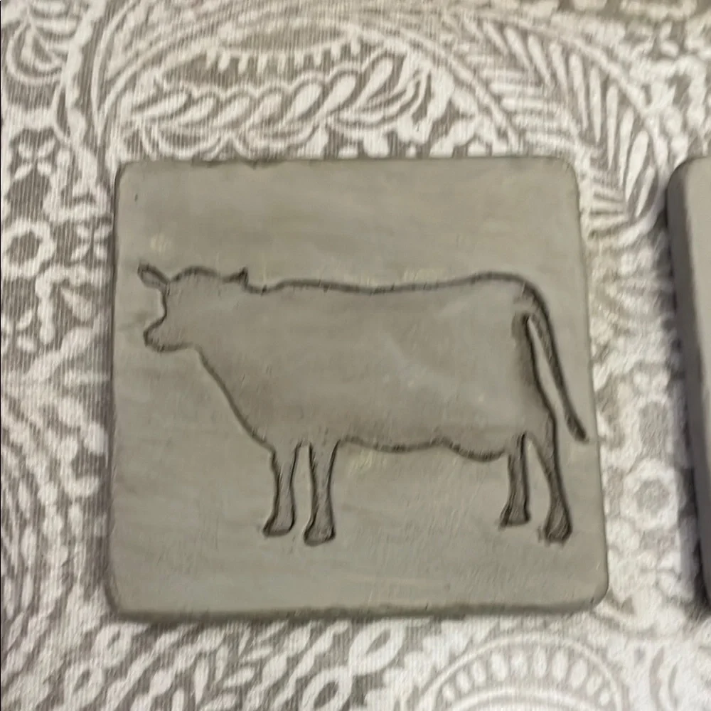 Pier 1 Imports Farm Animal Gray Coasters Set 4 cow chicken pig‎ rooster